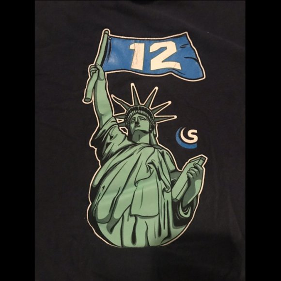 Seattle Seahawks T-shirt. Statue of Liberty 12 flag from super bowl 48. - Picture 2 of 5